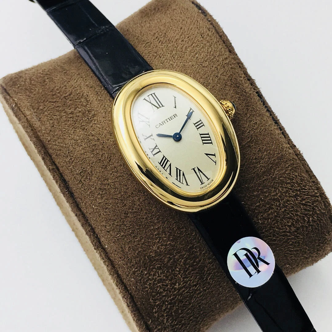 Cartier Baignoire series watch Size: 32x26*8 mm - Image 9