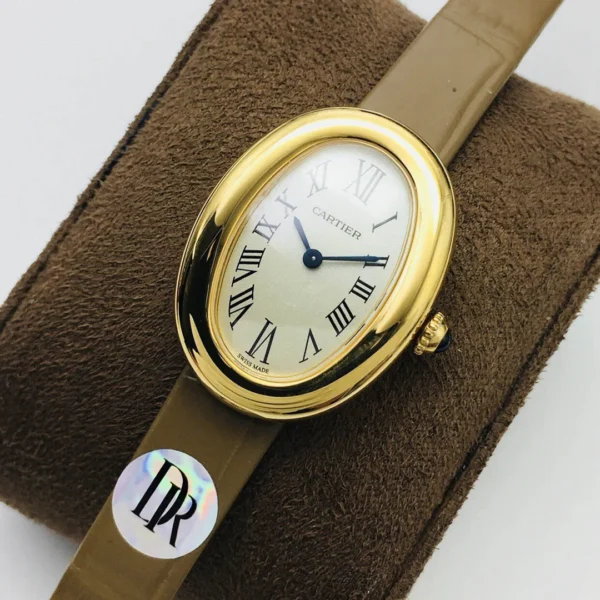 Cartier Baignoire series watch Size: 32x26*8 mm - Image 9