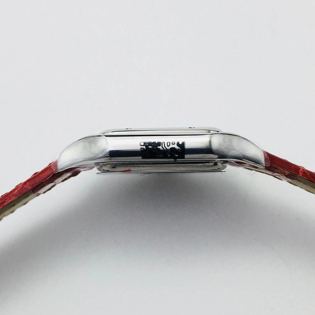Cartier Cheetah series watch Diameter: 27*37 mm - Image 6