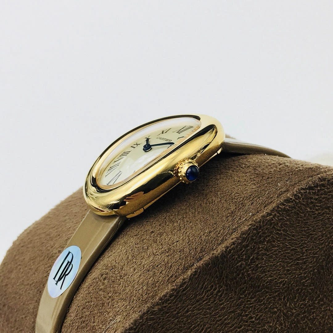 Cartier Baignoire series watch Size: 32x26*8 mm - Image 8