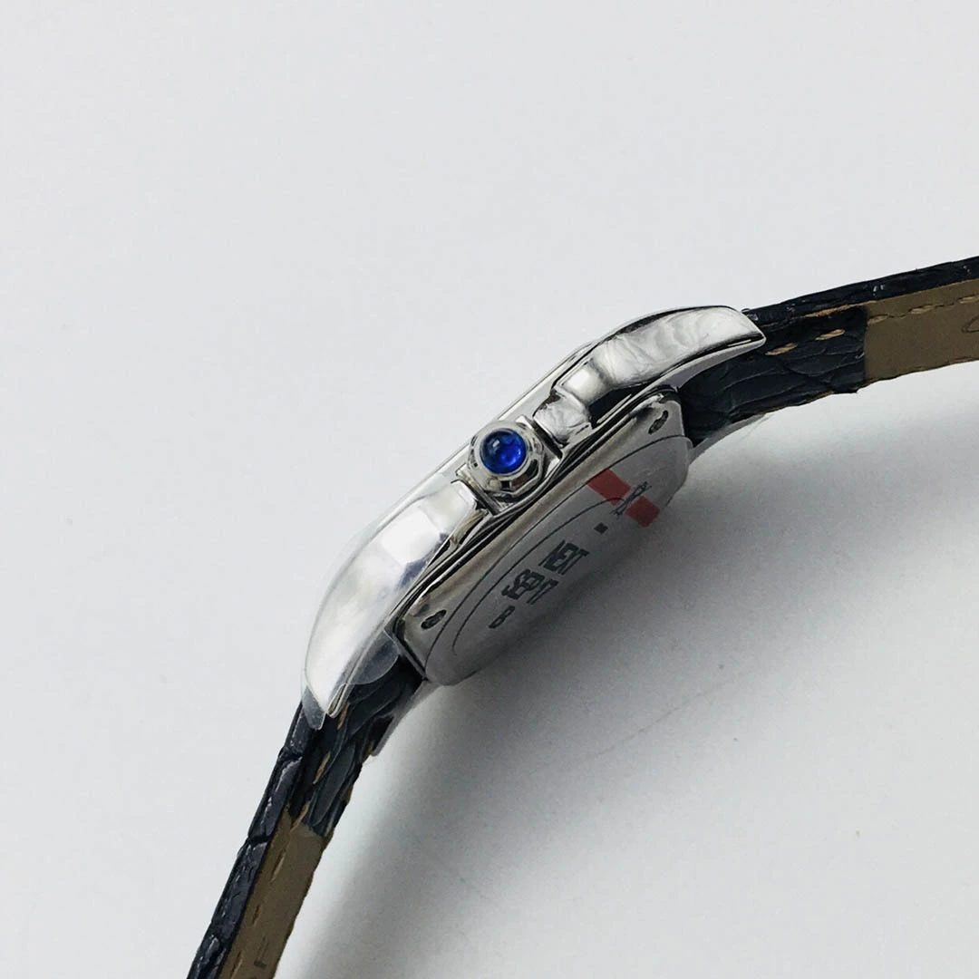 Cartier Cheetah series watch Diameter: 27*37 mm - Image 7