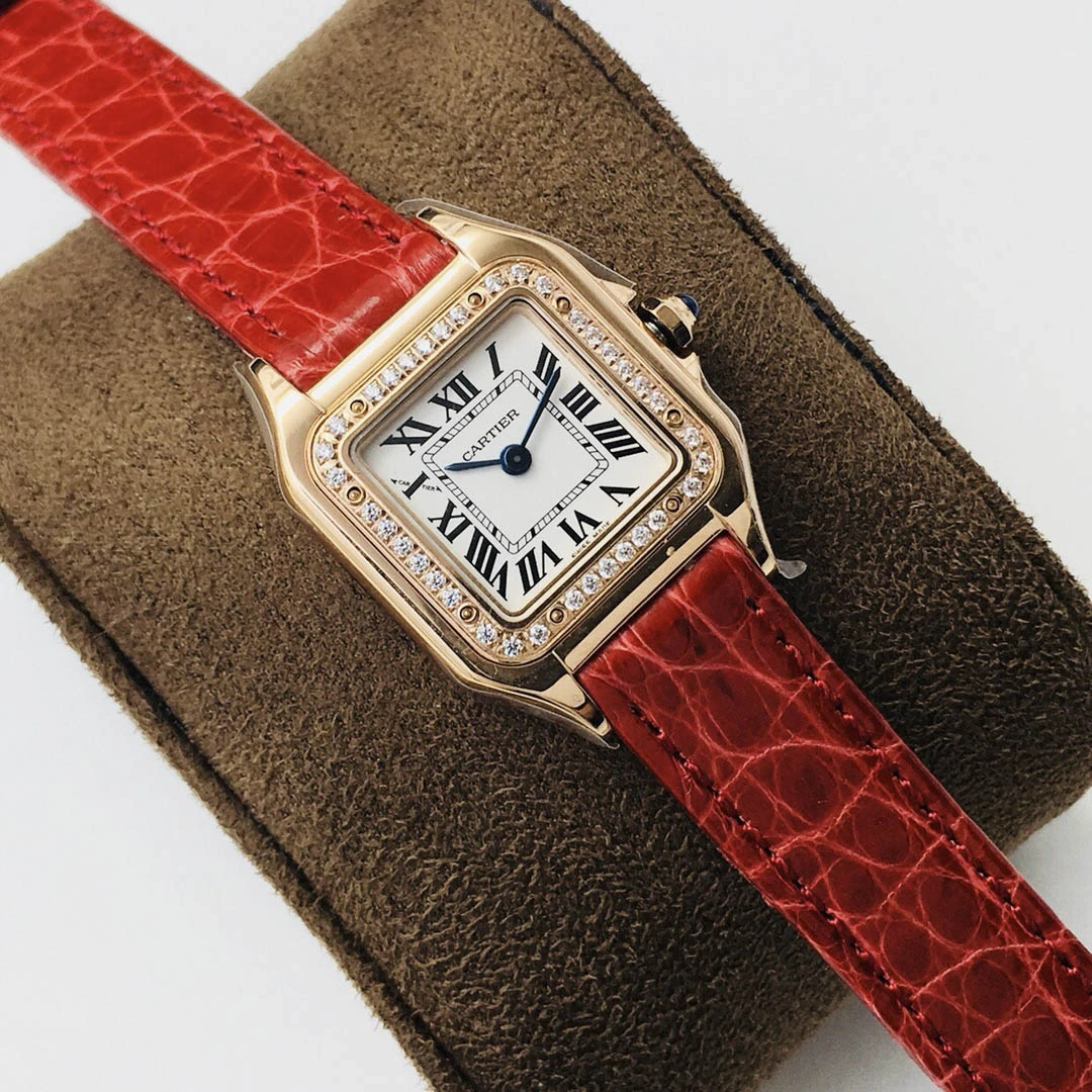 Cartier Cheetah series watch Diameter: 27*37 mm - Image 6