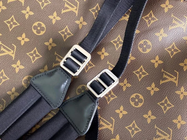 LV Size: 41 x 48 x 13 cm - Image 8