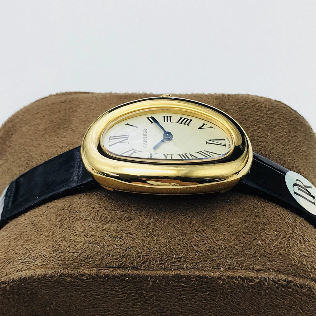 Cartier Baignoire series watch Size: 32x26*8 mm - Image 4
