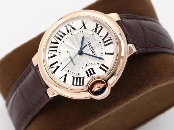Cartier blue balloon watch - Image 3