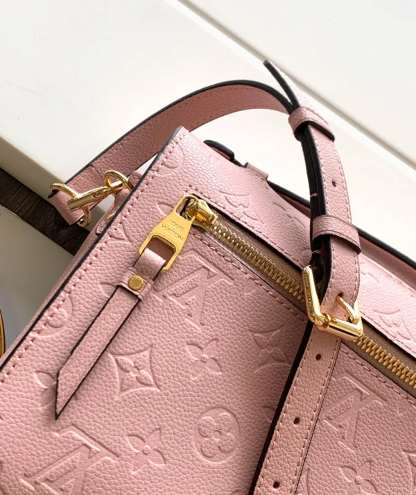 LV Size: 25 x 19 x 7 cm - Image 7