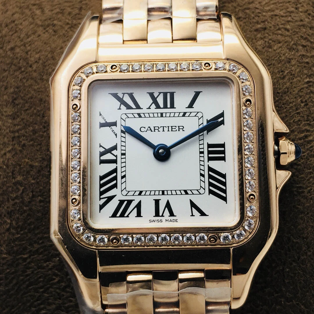 Cartier Cheetah series watch Diameter: 27*37 mm - Image 4