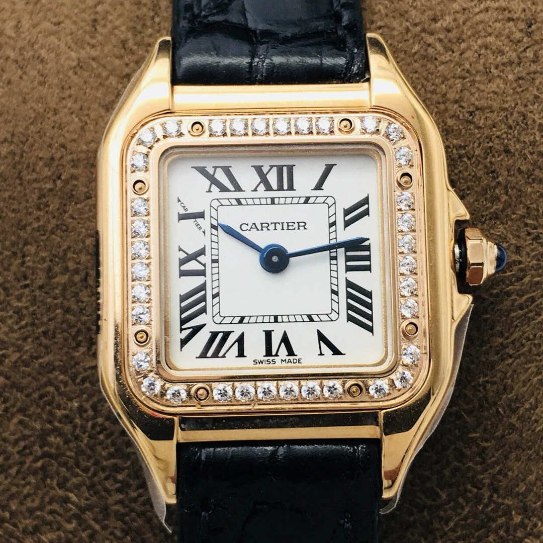 Cartier Cheetah series watch Diameter: 27*37 mm - Image 3