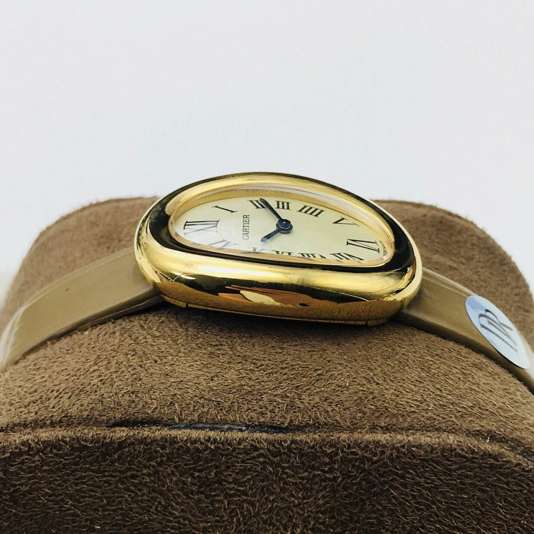 Cartier Baignoire series watch Size: 32x26*8 mm - Image 4