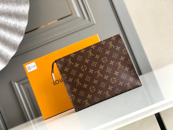 LV size: 25 x 20 x 5.5 cm - Image 5