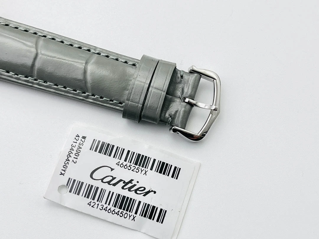 Cartier Couple Watch Diameter: 49*9mm Width 33*9mm - Image 3