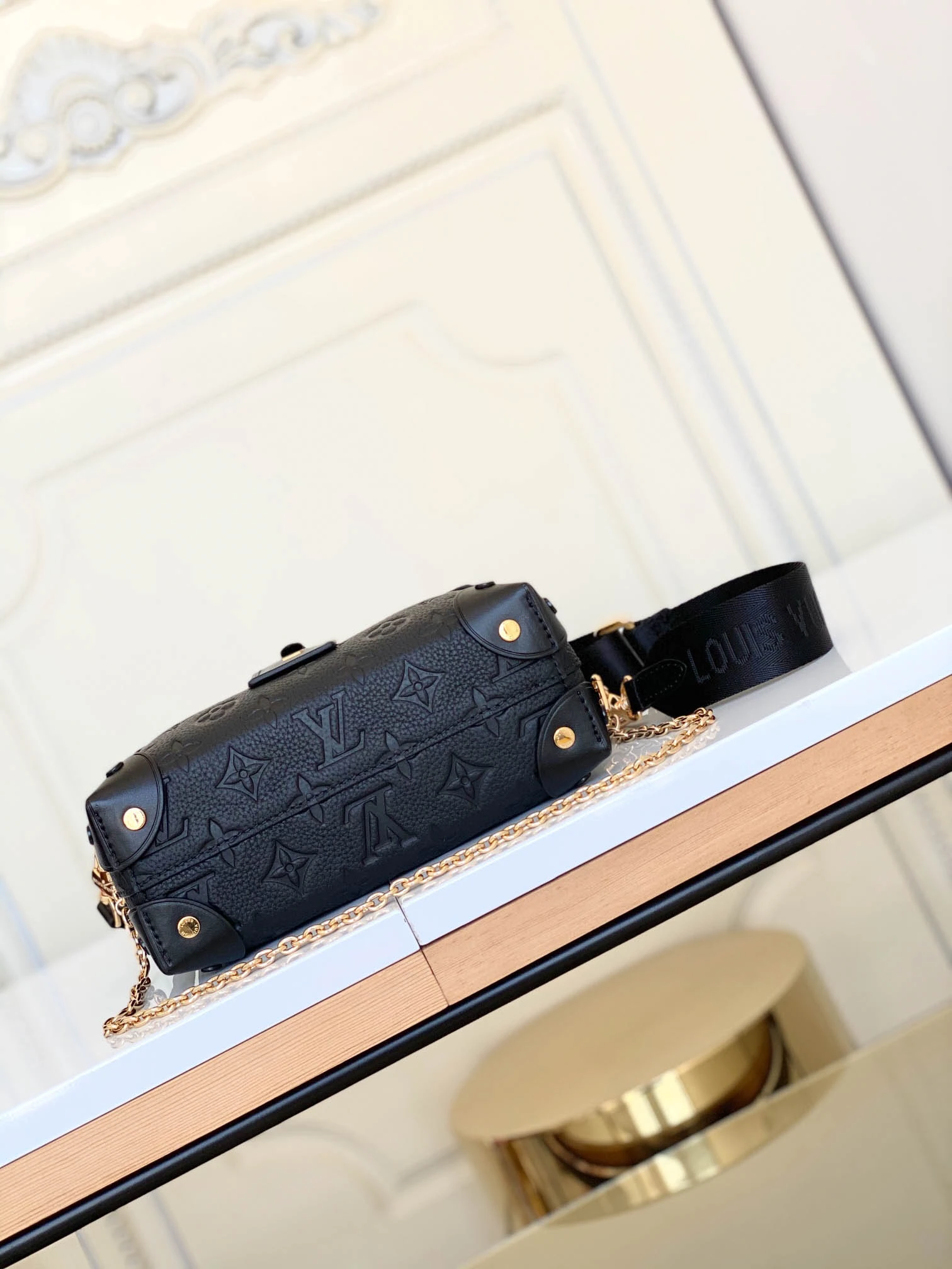 LV Model No.: M56319 M45392 Size: 20*14*8cm - Image 5