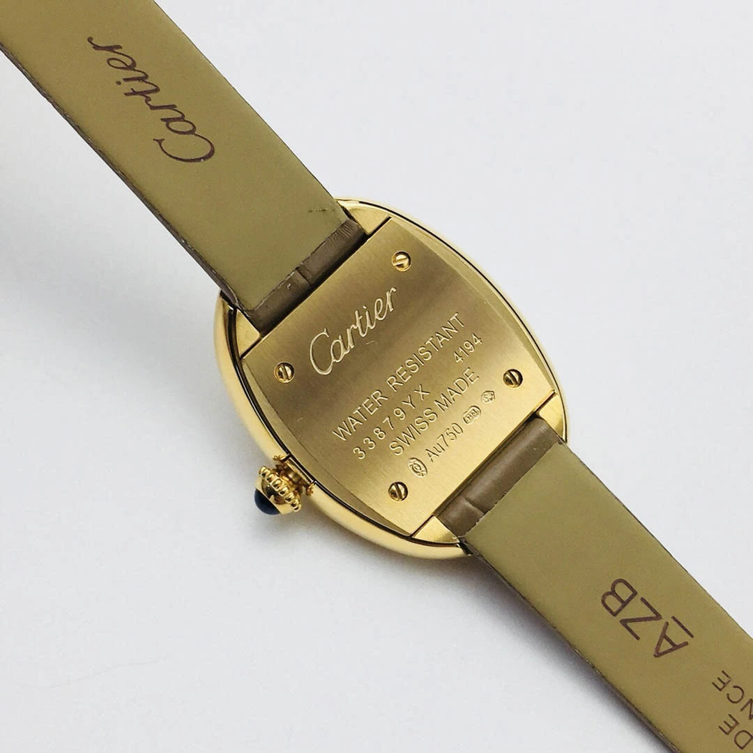 Cartier Baignoire series watch Size: 32x26*8 mm - Image 2
