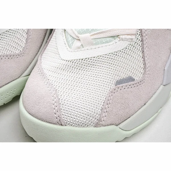 2-Air Jordan Delta SP 'Jade Aura' - Image 4