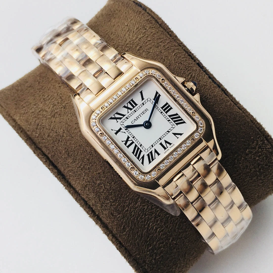 Cartier Cheetah series watch Diameter: 27*37 mm - Image 2