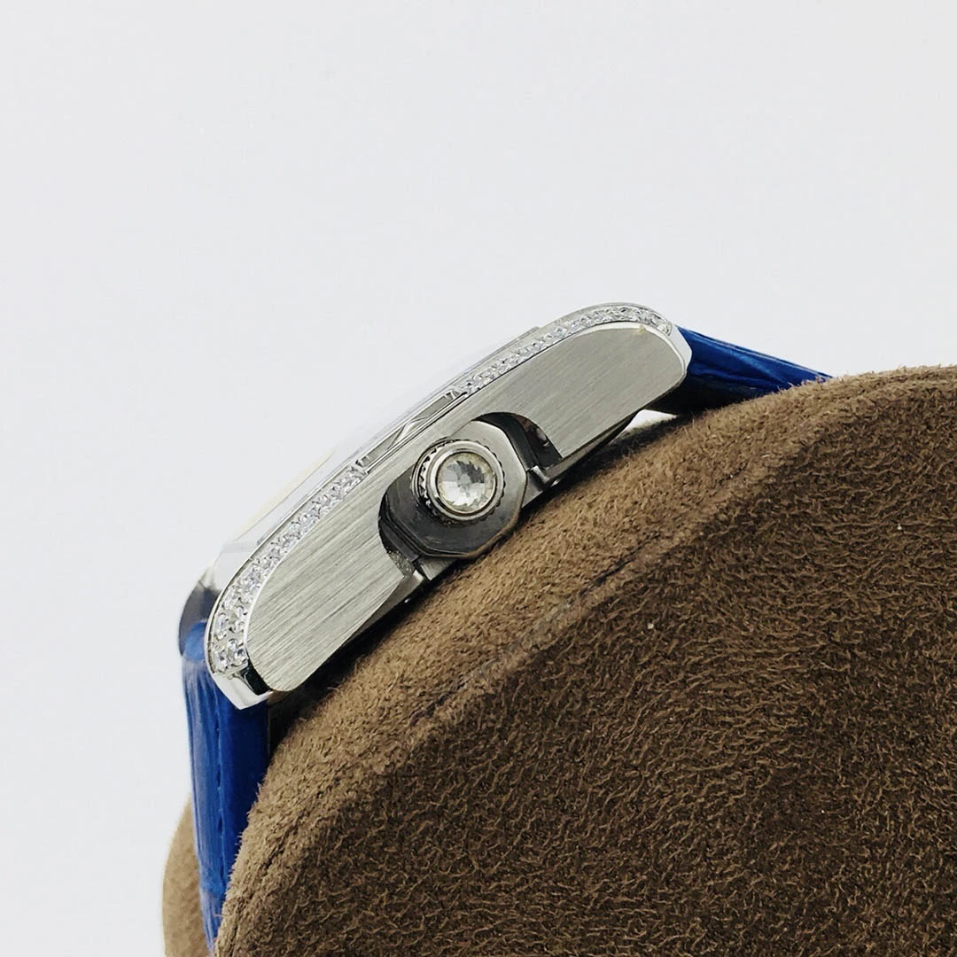 Cartier Tank Series Watch ANGLAISE Size: 39.2*29.8mm - Image 2