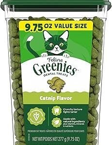 Greenies Cat Treats, Feline Veterinarian-Recommended Adult Natural Dental Treats, Catnip Flavor, 9.75 oz. Tub